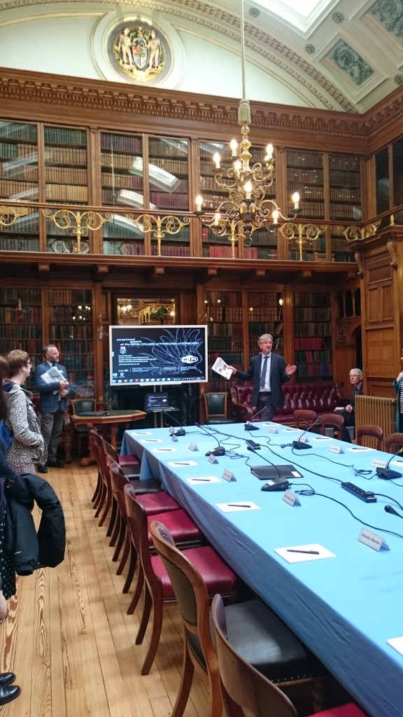 Ian Milne introducing the RCP Edinburgh building and collections. Corinne Harrison.